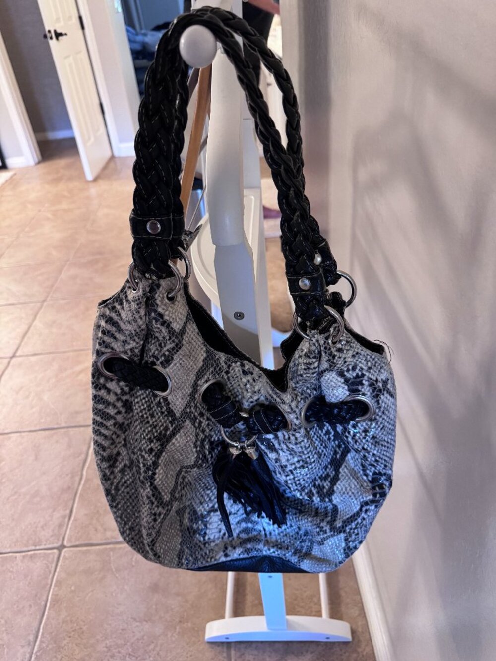 Bueno black and white snake skin look shoulder bag
